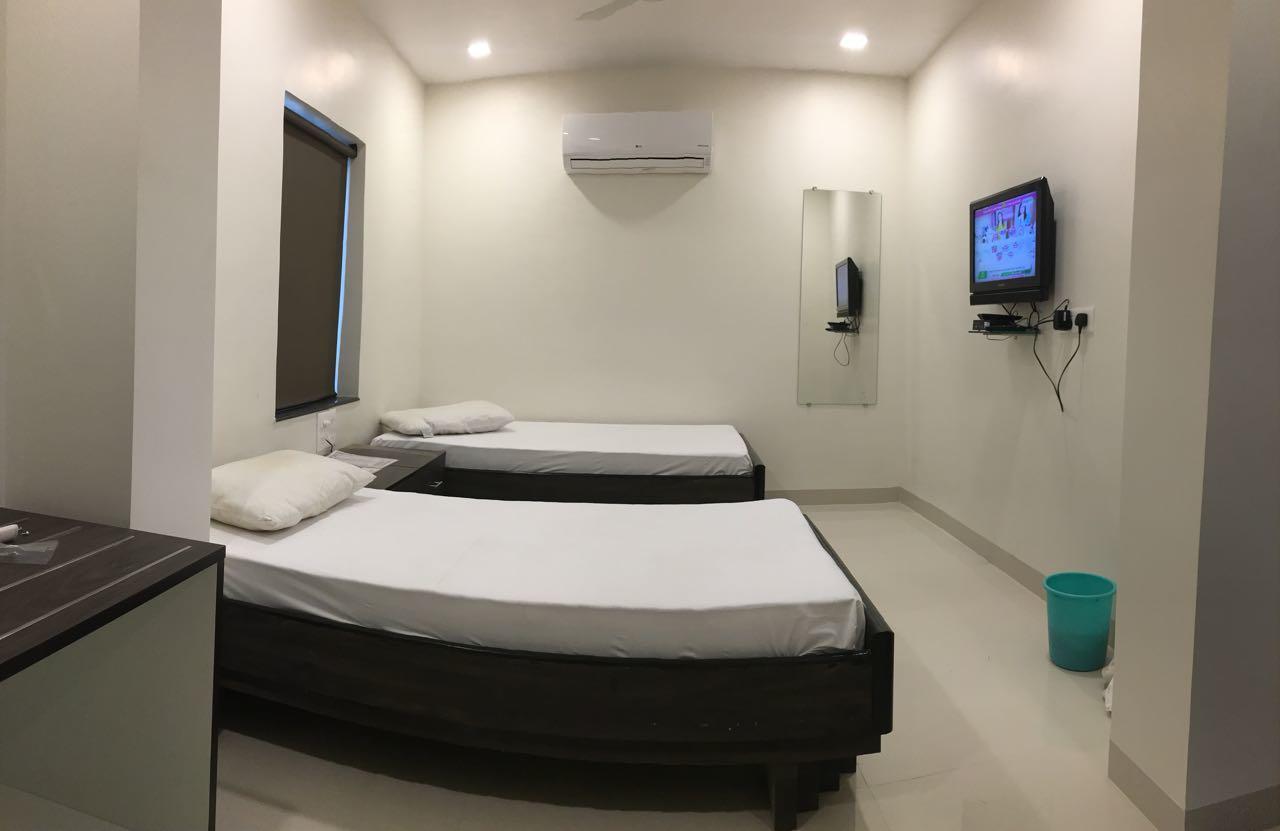 Orange City Hotel Nagpur Esterno foto
